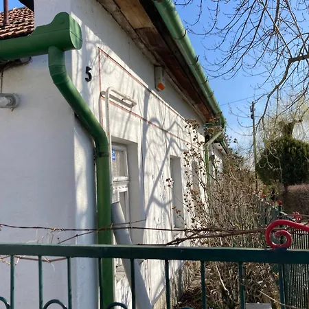 Apartamento Anna Falusi Sarud